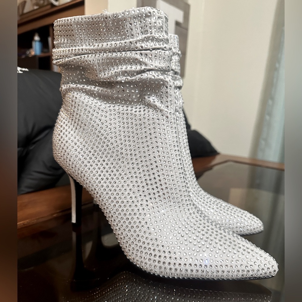 Nine West dazzel booties